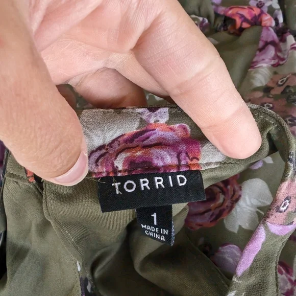 Torrid tiered floral dress size 1xl - Picture 6 of 8